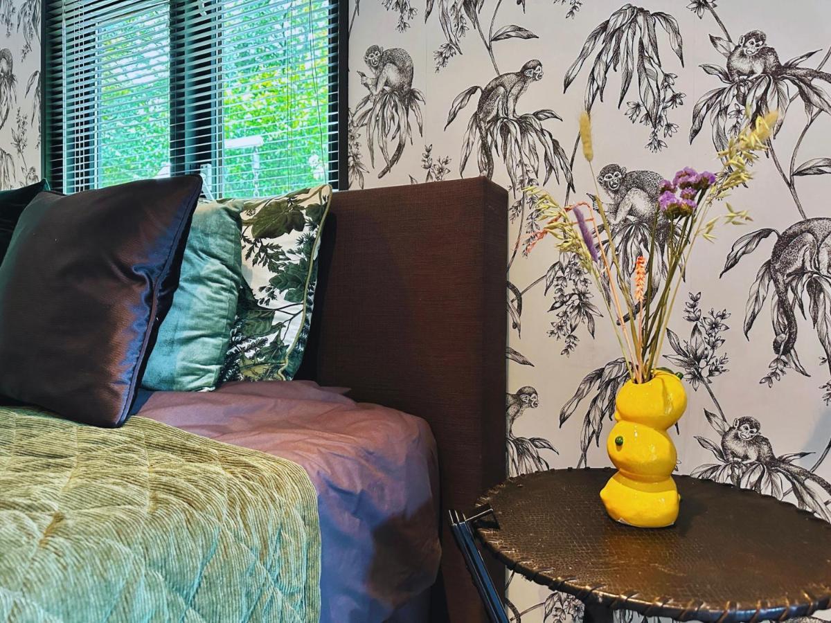Gezellig Chalet Met 2 Slaapkamers Aan Bosrand Erm 외부 사진